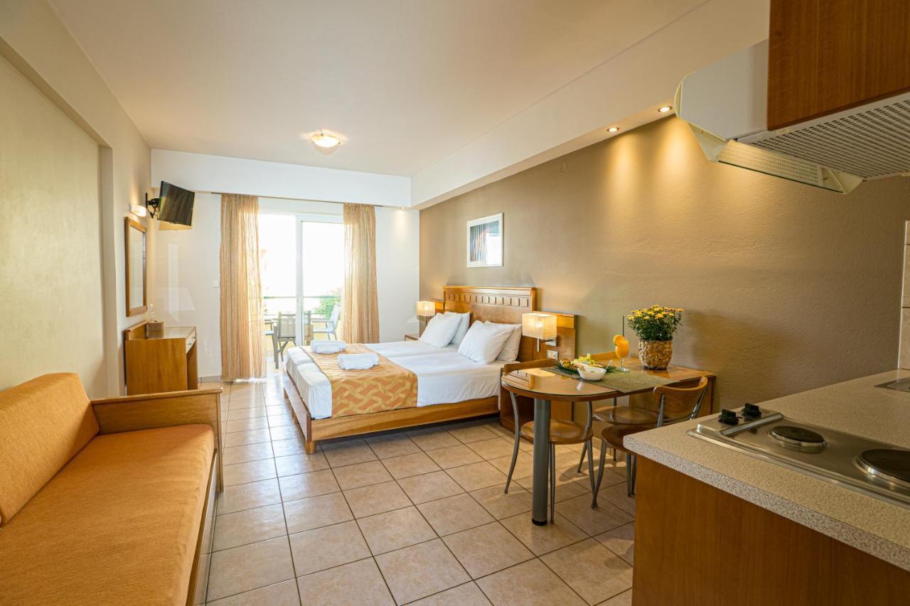 Helios Apartments Kato Daratso Exterior photo